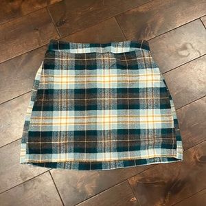 Soft green plaid skirt